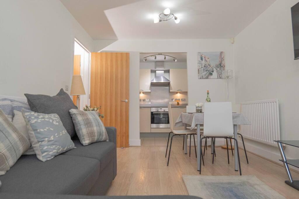 Beautiful 2 Bed In Central Birmingham: A Hidden Gem! Екстер'єр фото